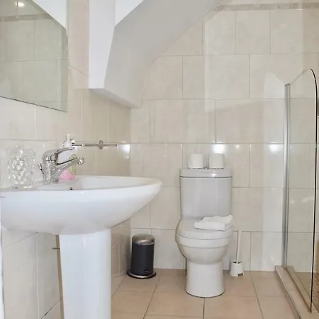 Stylish 3 Bedroom Portobello Townhouse Dublin