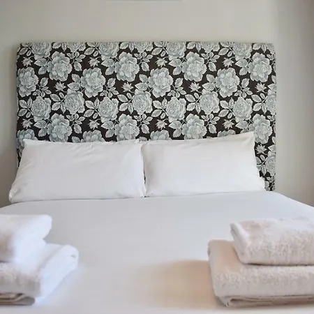 アパート Stylish 3 Bedroom Portobello Townhouse *