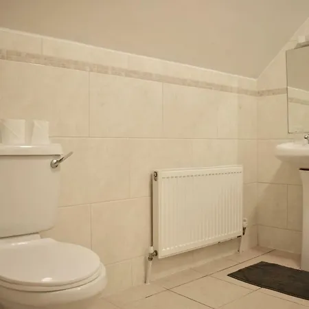 アパート Stylish 3 Bedroom Portobello Townhouse